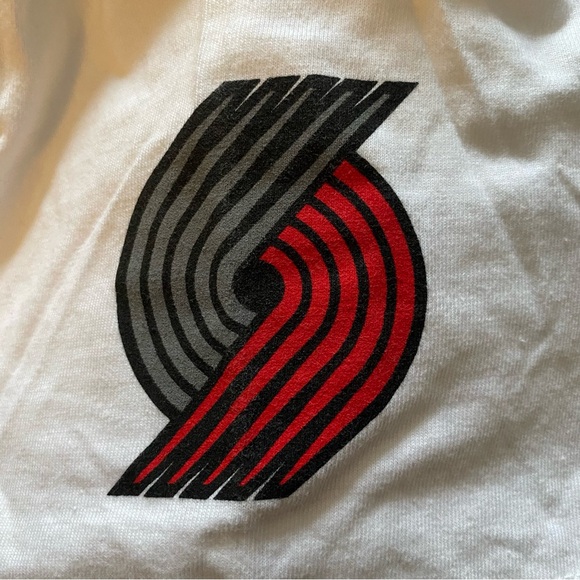 NWT Adidas Portland Trail Blazers tshirt - Picture 6 of 9